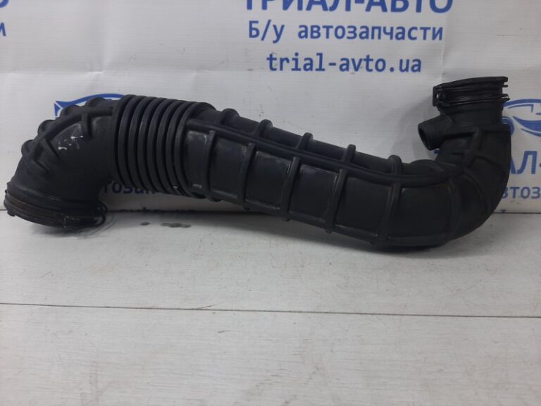 Патрубок воздушного фильтра SsangYong Korando 2010-2019 2351034101 (Арт. 36091)