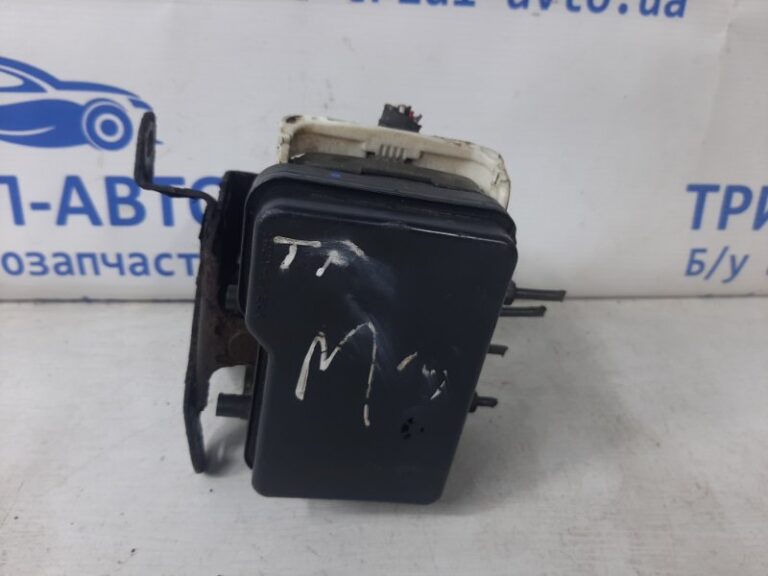 Блок abs Toyota Prado 2002-2009 4451060070 (Арт. 36139)