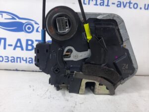 Замок двери задний правый Toyota Prado 2002-2009 6905060070 (Арт. 36165)