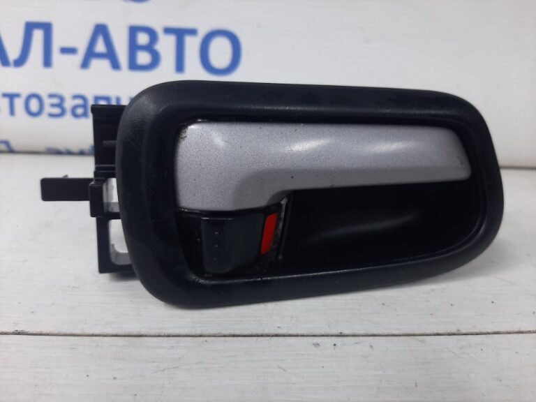 Ручка двери внутреняя передняя правая Suzuki Grand Vitara 2005-2016 8283163J10 (Арт. 36214)