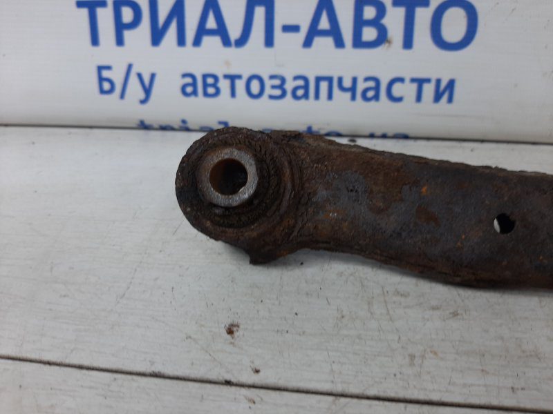 Рычаг задний поперечный верхний правый KIA Ceed 2006-2012 551001H000 (Арт. 36456) Рычаг задний поперечный верхний правый KIA Ceed 2006-2012 551001H000 (Арт. 36456)