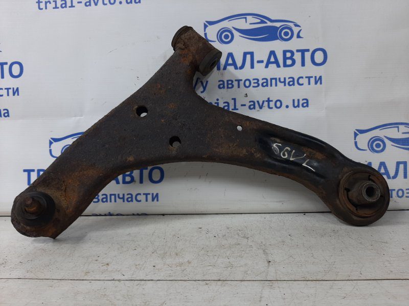Рычаг передний нижний левый Suzuki Grand Vitara 2005-2016 45202-65J00 (Арт. 36494) Рычаг передний нижний левый Suzuki Grand Vitara 2005-2016 45202-65J00 (Арт. 36494)