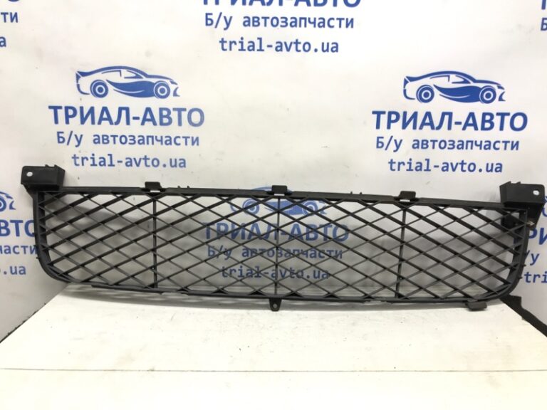 Решетка бампера центральная Suzuki Grand Vitara 2005-2016 71721-65J00 (Арт. 36512)