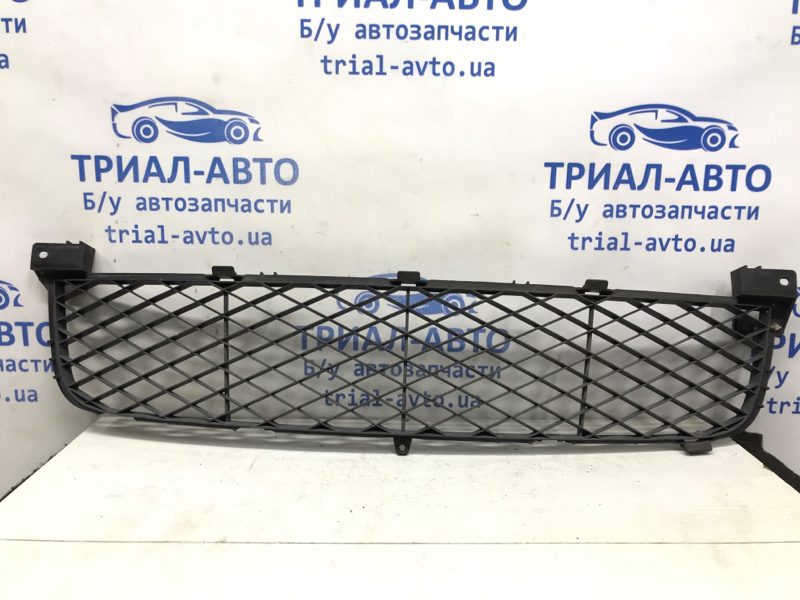 Решетка бампера центральная Suzuki Grand Vitara 2005-2016 71721-65J00 (Арт. 36512) Решетка бампера центральная Suzuki Grand Vitara 2005-2016 71721-65J00 (Арт. 36512)