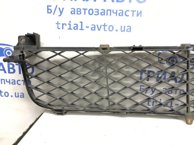 Решетка бампера центральная Suzuki Grand Vitara 2005-2016 71721-65J00 (Арт. 36512) Решетка бампера центральная Suzuki Grand Vitara 2005-2016 71721-65J00 (Арт. 36512)
