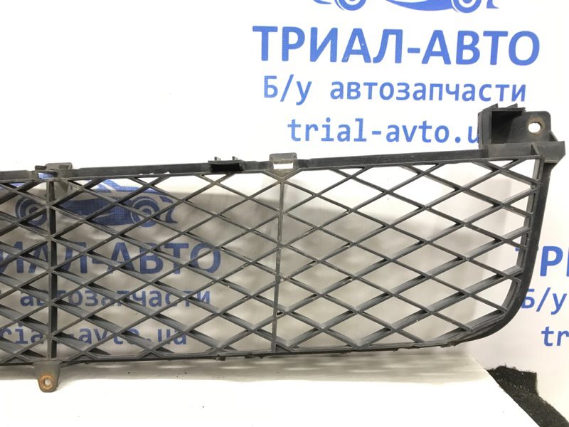 Решетка бампера центральная Suzuki Grand Vitara 2005-2016 71721-65J00 (Арт. 36512) Решетка бампера центральная Suzuki Grand Vitara 2005-2016 71721-65J00 (Арт. 36512)