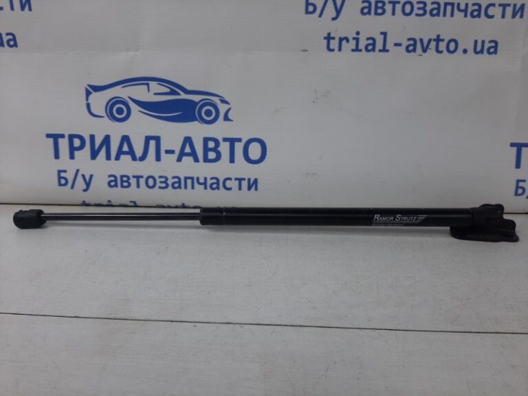 Амортизатор крышки багажника KIA Sportage 2010-2016 81770-3W000 (Арт. 36636)