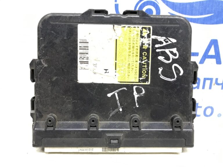 Блок управления Toyota Prado 2002-2009 8954060230 (Арт. 10631)