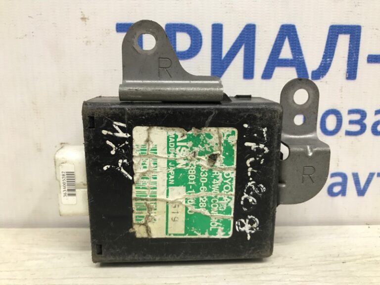 Блок управления раздаточной коробкой Toyota Prado 2002-2009 8953060280 (Арт. 10633)
