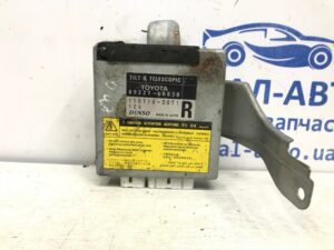 Блок управления Toyota Land Cruiser 1998-2007 8922760030 (Арт. 6743)
