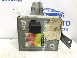 Блок управления Toyota Land Cruiser 1998-2007 8954060150 (Арт. 6755)
