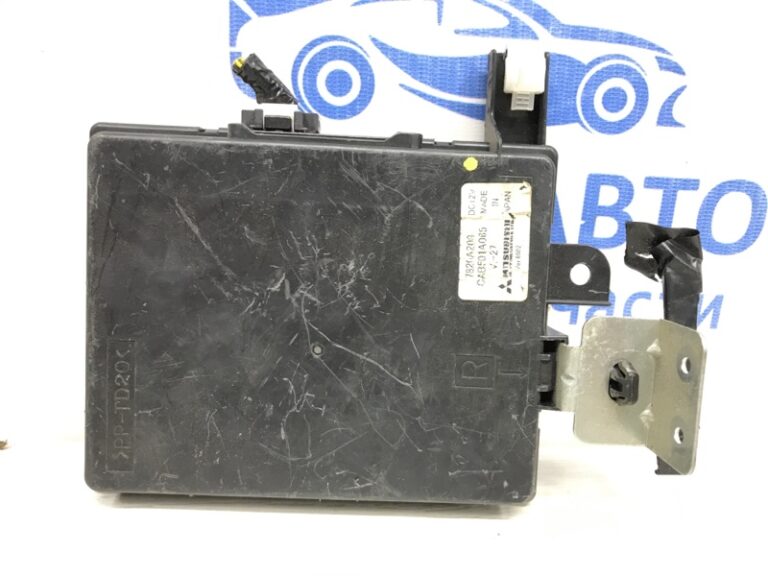 Блок комфорта Mitsubishi Outlander 2007-2012 7820A209 (Арт. 8918)