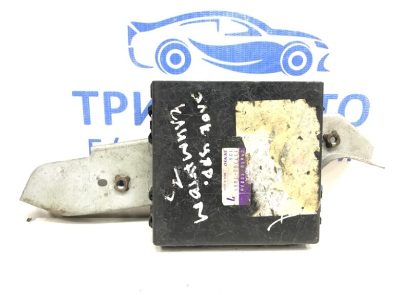 Блок управления Lexus RX 350 2003-2009 8865048070 (Арт. 7763)