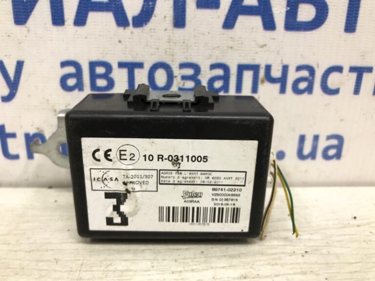 Блок управления Toyota Avensis 2009-2018 8974102210 (Арт. 37219)