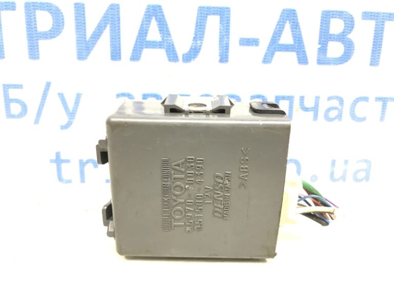 Блок управления центральным замком Toyota Avensis 2009-2018 8597020030 (Арт. 37225)