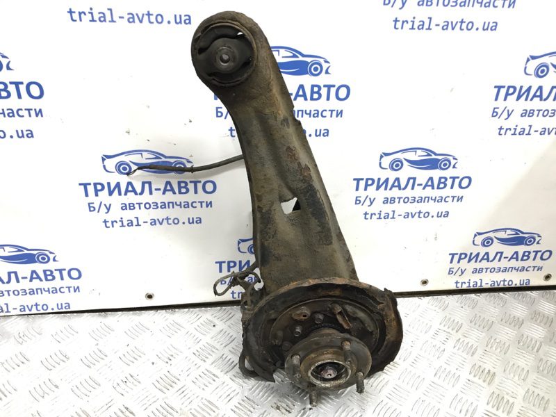 Рычаг задней подвески продольный правый Mitsubishi Lancer 2003-2009 MR519134 (Арт. 37373) Рычаг задней подвески продольный правый Mitsubishi Lancer 2003-2009 MR519134 (Арт. 37373)