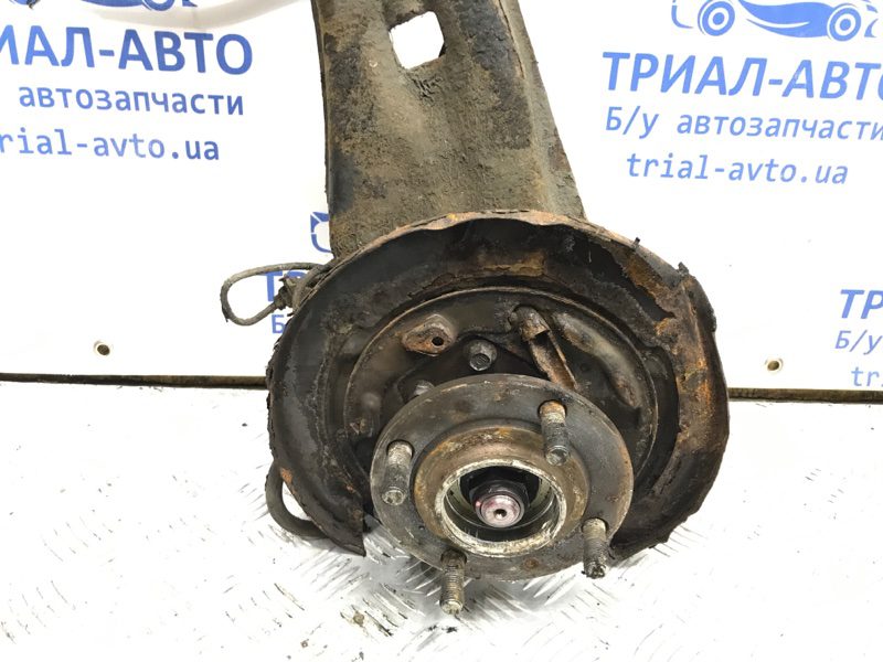 Рычаг задней подвески продольный правый Mitsubishi Lancer 2003-2009 MR519134 (Арт. 37373) Рычаг задней подвески продольный правый Mitsubishi Lancer 2003-2009 MR519134 (Арт. 37373)