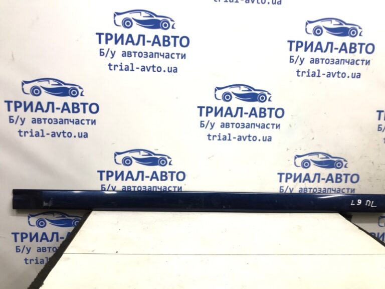Накладка двери Mitsubishi Lancer 2003-2009 MN190105 (Арт. 37622)