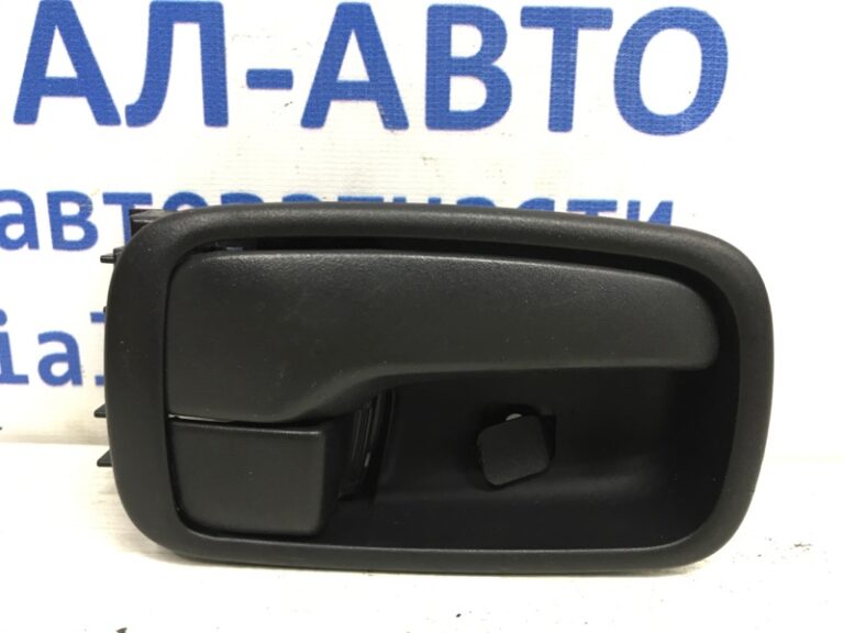 Ручка двери внутренняя правая Mitsubishi Lancer 2003-2009 5716A172HA (Арт. 37701)