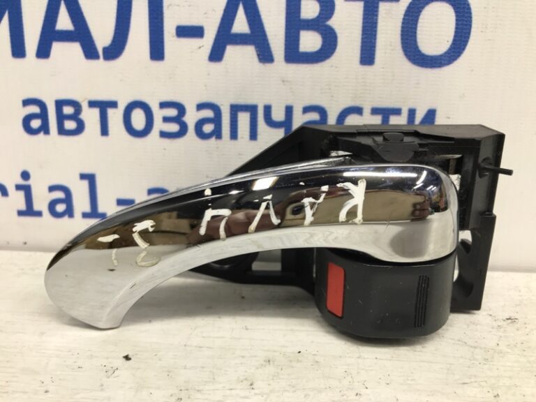 Ручка двери внутренняя левая Toyota RAV 4 2005-2012 6920633100B0 (Арт. 37702)