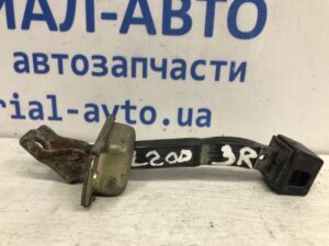 Ограничитель двери задний правый Mitsubishi L200 2006-2015 MR959623 (Арт. 37719)