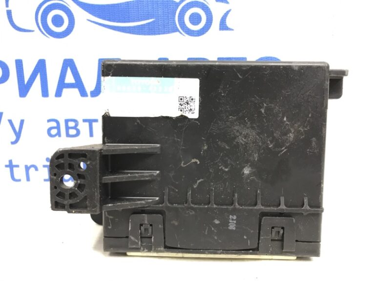 Блок управления Toyota RAV 4 2005-2012 8865042230 (Арт. 37806)