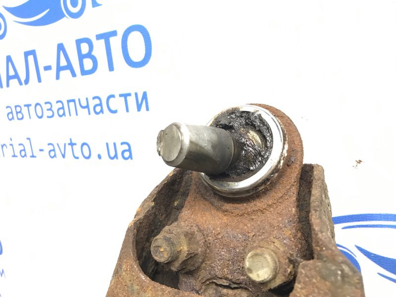 Рычаг передний нижний правый Mitsubishi L200 2006-2015 4013A088 (Арт. 37853) Рычаг передний нижний правый Mitsubishi L200 2006-2015 4013A088 (Арт. 37853)