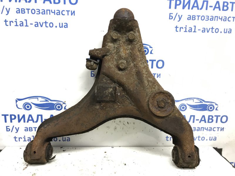 Рычаг передний нижний правый Mitsubishi L200 2006-2015 4013A088 (Арт. 37853) Рычаг передний нижний правый Mitsubishi L200 2006-2015 4013A088 (Арт. 37853)