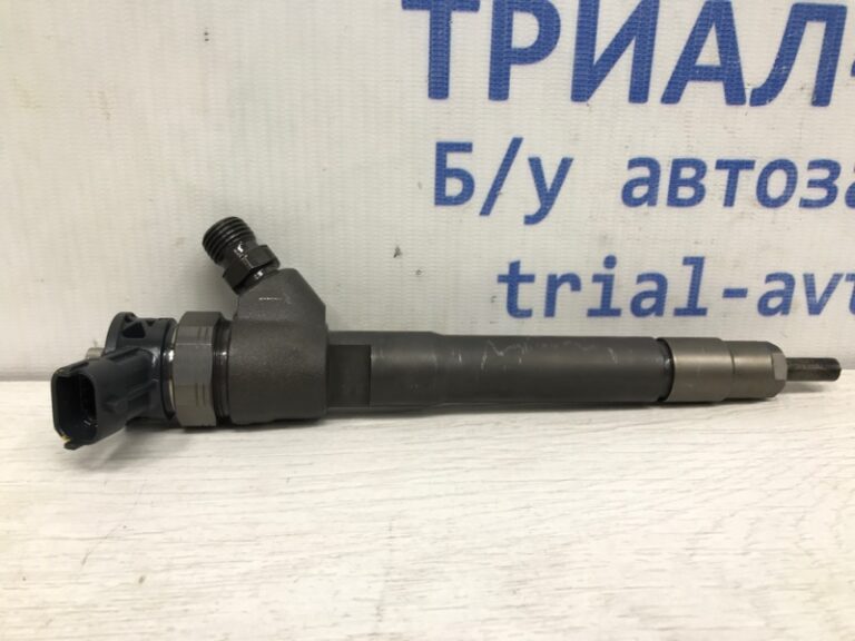 Форсунка топливная Nissan X-Trail 2014-2021 1660000Q2D (Арт. 37882)
