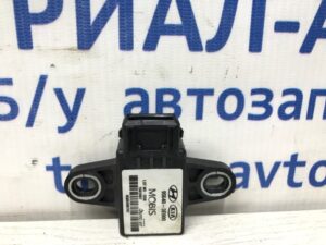 Датчик курсовой устойчивости KIA Sorento 2002-2009 956403E000 (Арт. 38043)