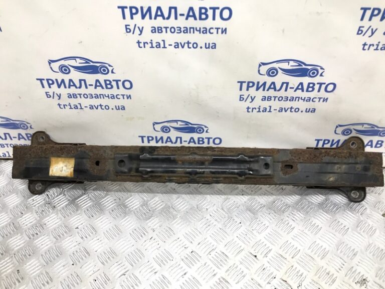 Усилитель бампера передний KIA Sorento 2002-2009 865303E500 (Арт. 38121)