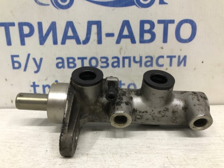 Тормозной цилиндр главный Hyundai Santa fe 2005-2012 58510-2B300 (Арт. 38303)