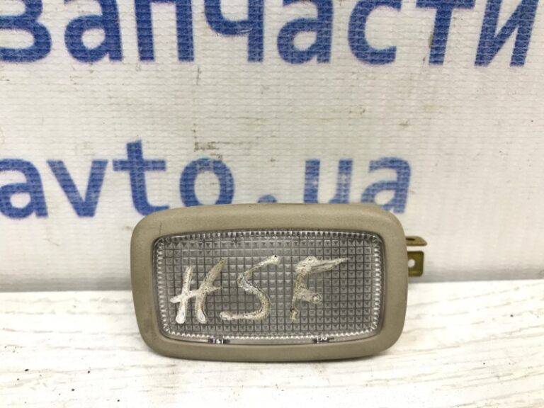 Плафон Hyundai Santa fe 2005-2012 92890-2G000-J4 (Арт. 38484)