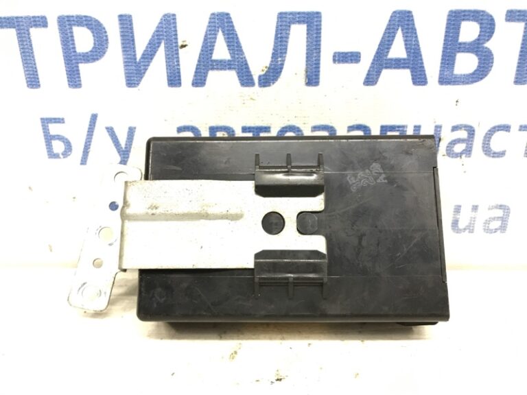 Блок управления Mitsubishi Pajero Wagon 1999-2006 MR460758 (Арт. 38639)