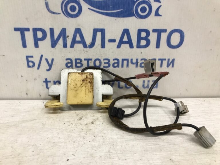 Блок управления Toyota Prado 2002-2009 8686060060B (Арт. 38656)