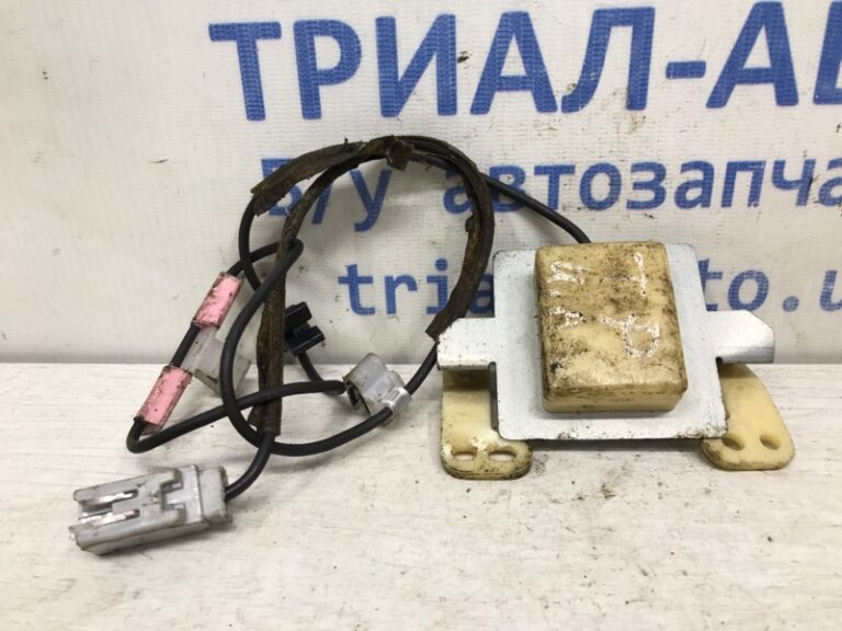 Блок управления Toyota Prado 2002-2009 8686060060B (Арт. 38660)