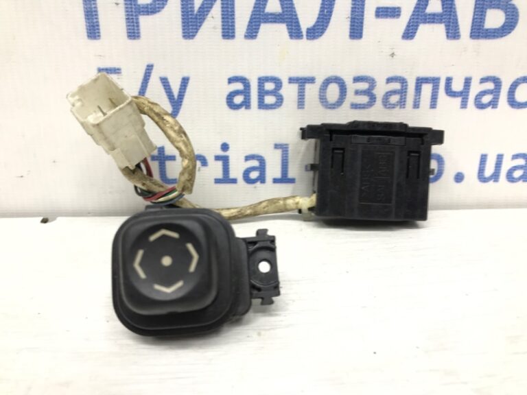 Датчик угла поворота руля Toyota Land Cruiser 1998-2007 8431733030 (Арт. 38739)