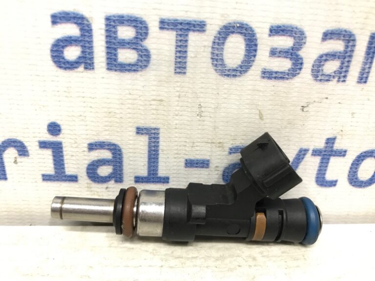 Форсунка топливная Mitsubishi Outlander 2007-2012 1465A205 (Арт. 39091)
