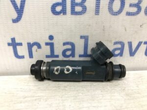 Форсунка топливная Toyota Land Cruiser 1998-2007 2325050040 (Арт. 39121)