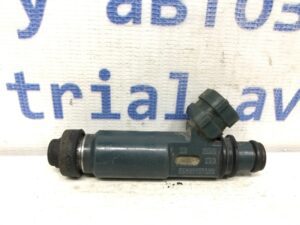 Форсунка топливная Toyota Land Cruiser 1998-2007 2325050040 (Арт. 39124)
