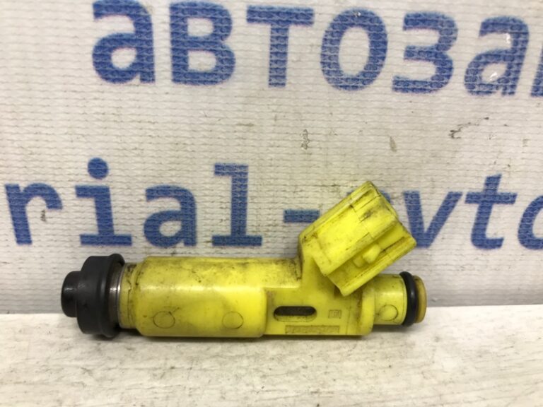 Форсунка топливная Toyota RAV 4 2005-2012 2325028050 (Арт. 39190)