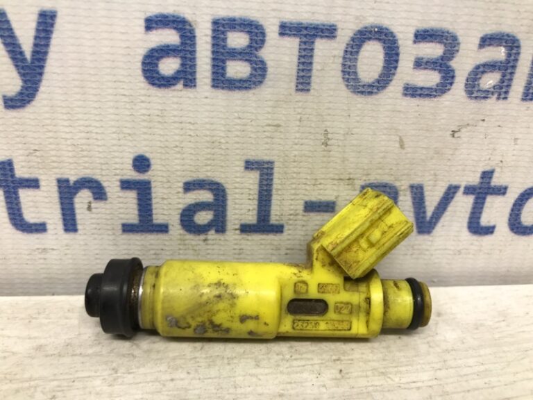 Форсунка топливная Toyota RAV 4 2005-2012 2325028050 (Арт. 39191)