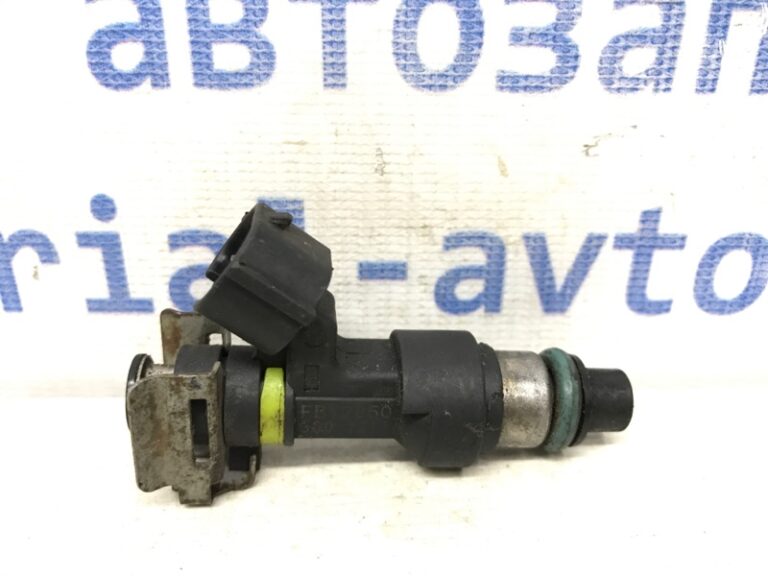 Форсунка топливная Nissan Qashqai 2006-2013 16600EN200 (Арт. 39211)