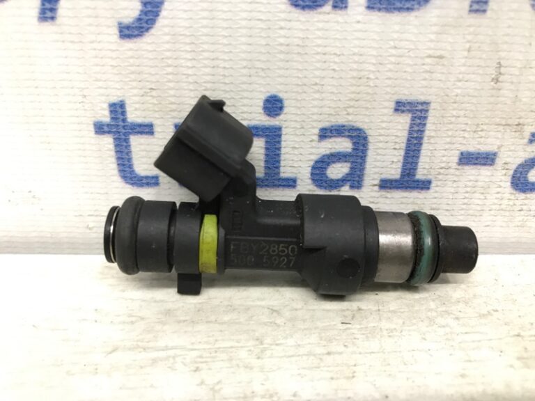 Форсунка топливная Nissan Qashqai 2006-2013 16600EN200 (Арт. 39223)
