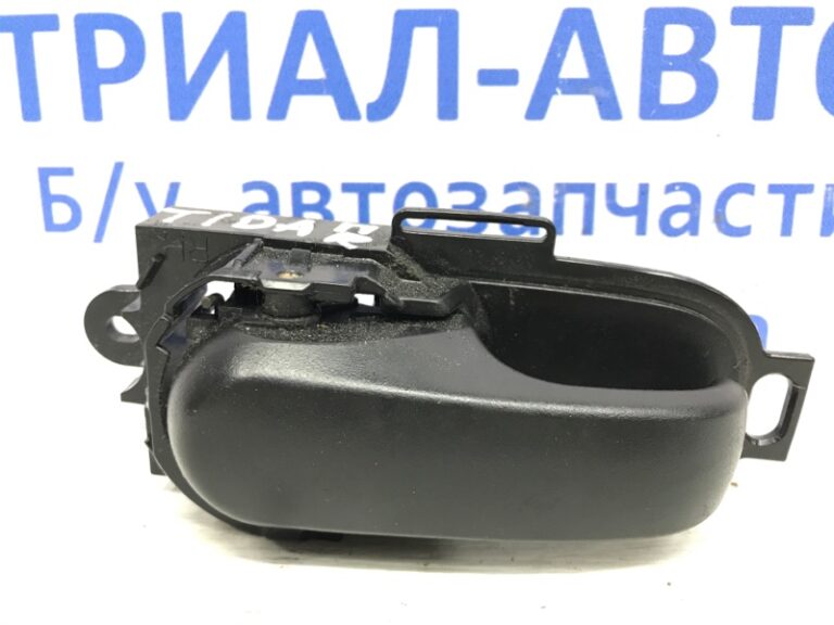 Ручка двери внутренняя правая Nissan Tiida 2004-2014 80670EM00A (Арт. 39575)