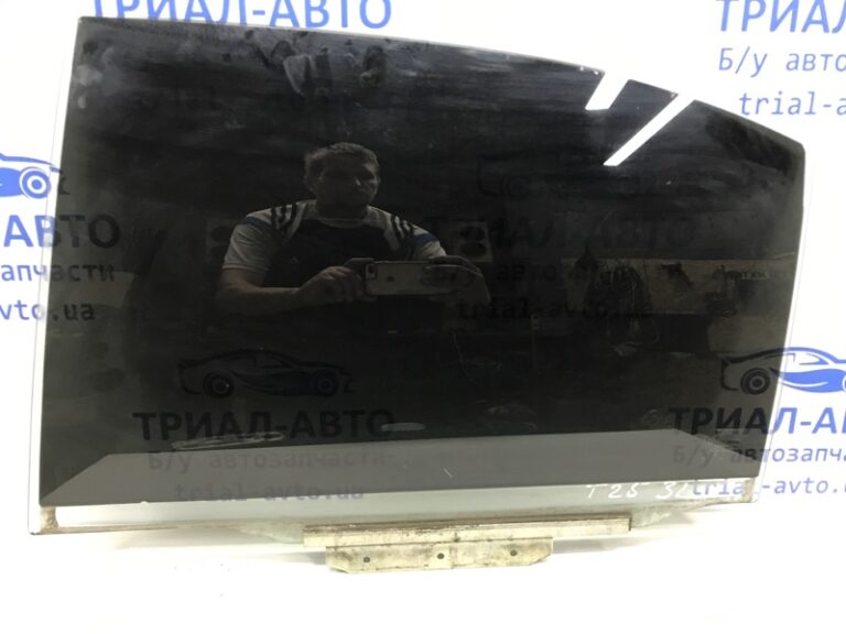 Стекло двери заднее левое Toyota Avensis 2003-2009 68104-05100 (Арт. 39660)