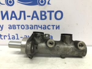 Тормозной цилиндр главный Hyundai Tucson 2004-2009 58510-2E100 (Арт. 39731)
