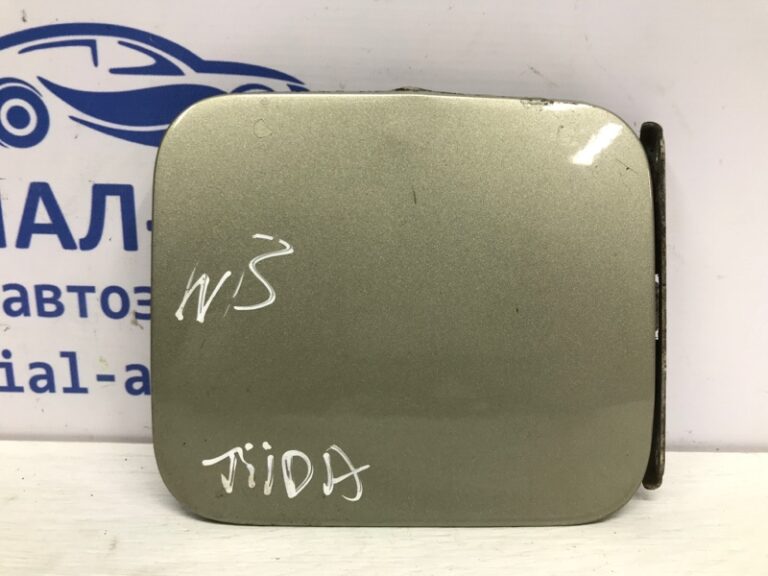 Лючок бака Nissan Tiida 2004-2014 78830EL030 (Арт. 39768)