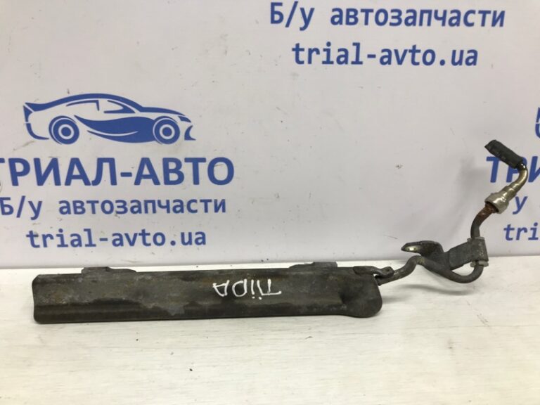 Топливная рампа Nissan Tiida 2004-2014 17520ED00A (Арт. 39825)