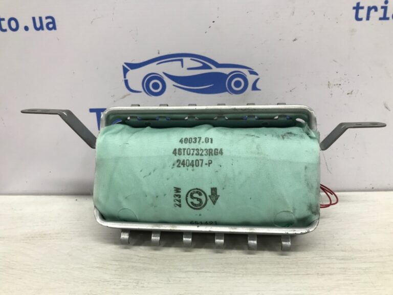 Подушка безопасности в торпеду Toyota Avensis 2003-2009 7397005070 (Арт. 39859)